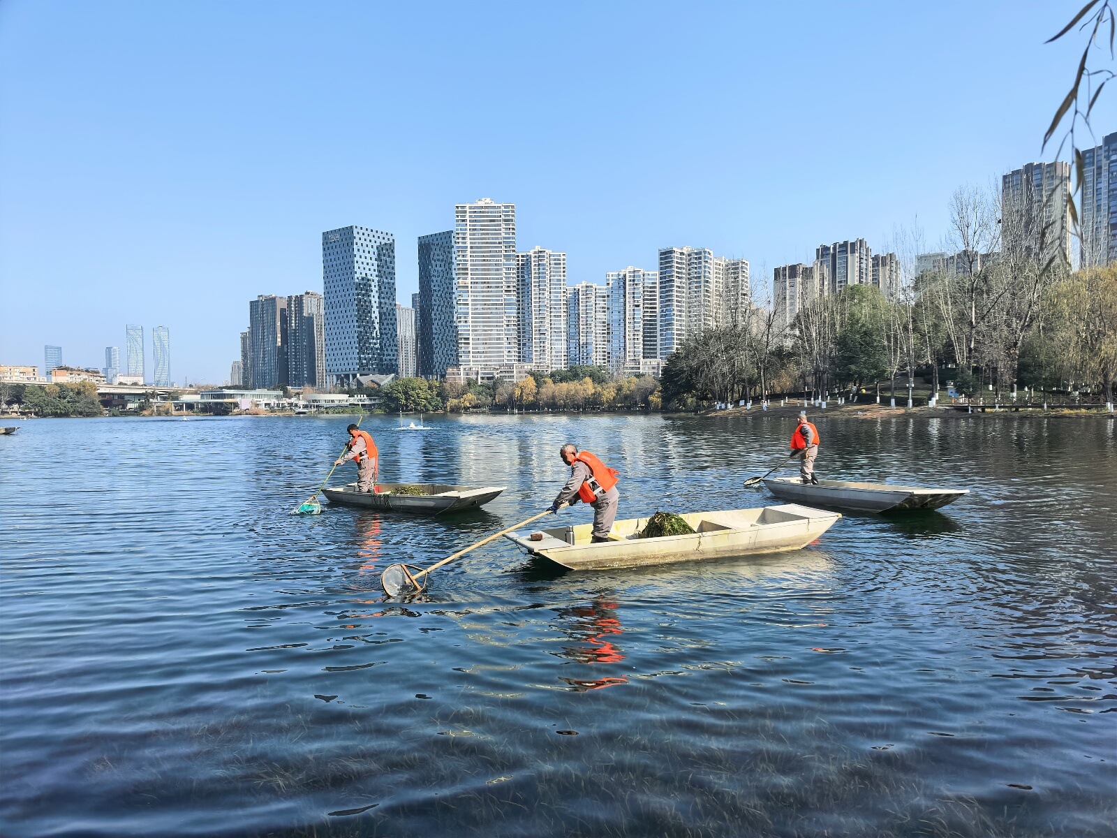 何东林 2026-01-06 13-11-58.jpg